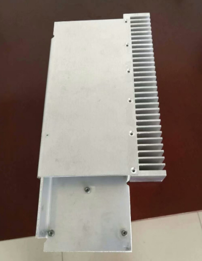 铝挤压散热器12